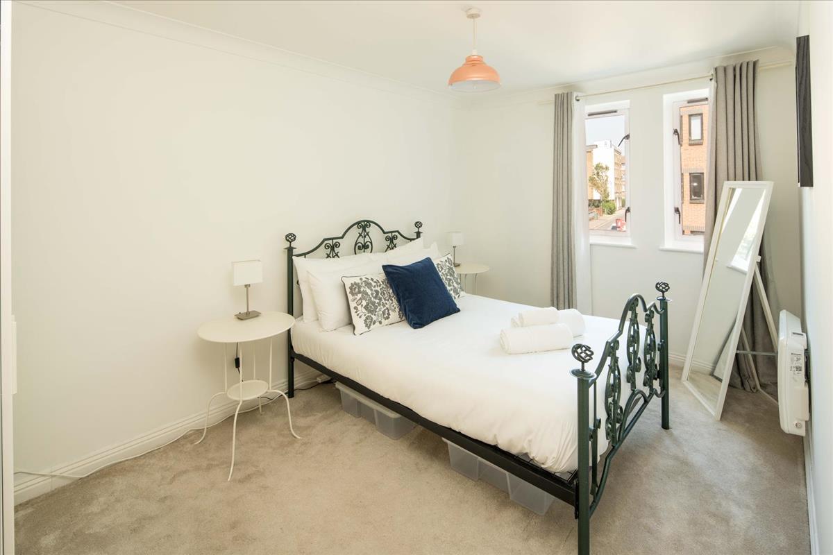 Property Image bf4abc85-922d-4dc9-a52a-c7813f298232