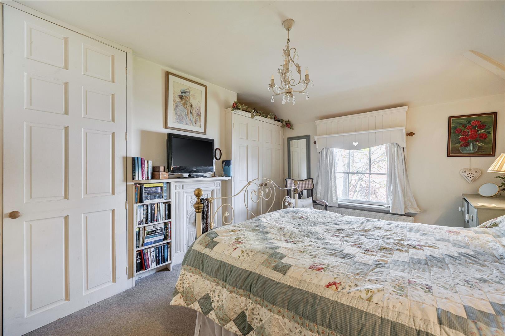 Property Image bf6750ee-a1cb-40c1-a8a5-ec1f6274b80e