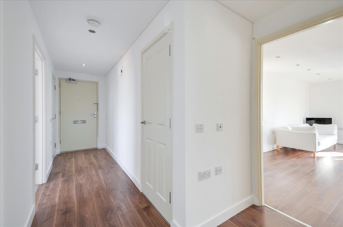 Property Image bf864d0d-bda9-4c53-b94e-1d8ddccff137