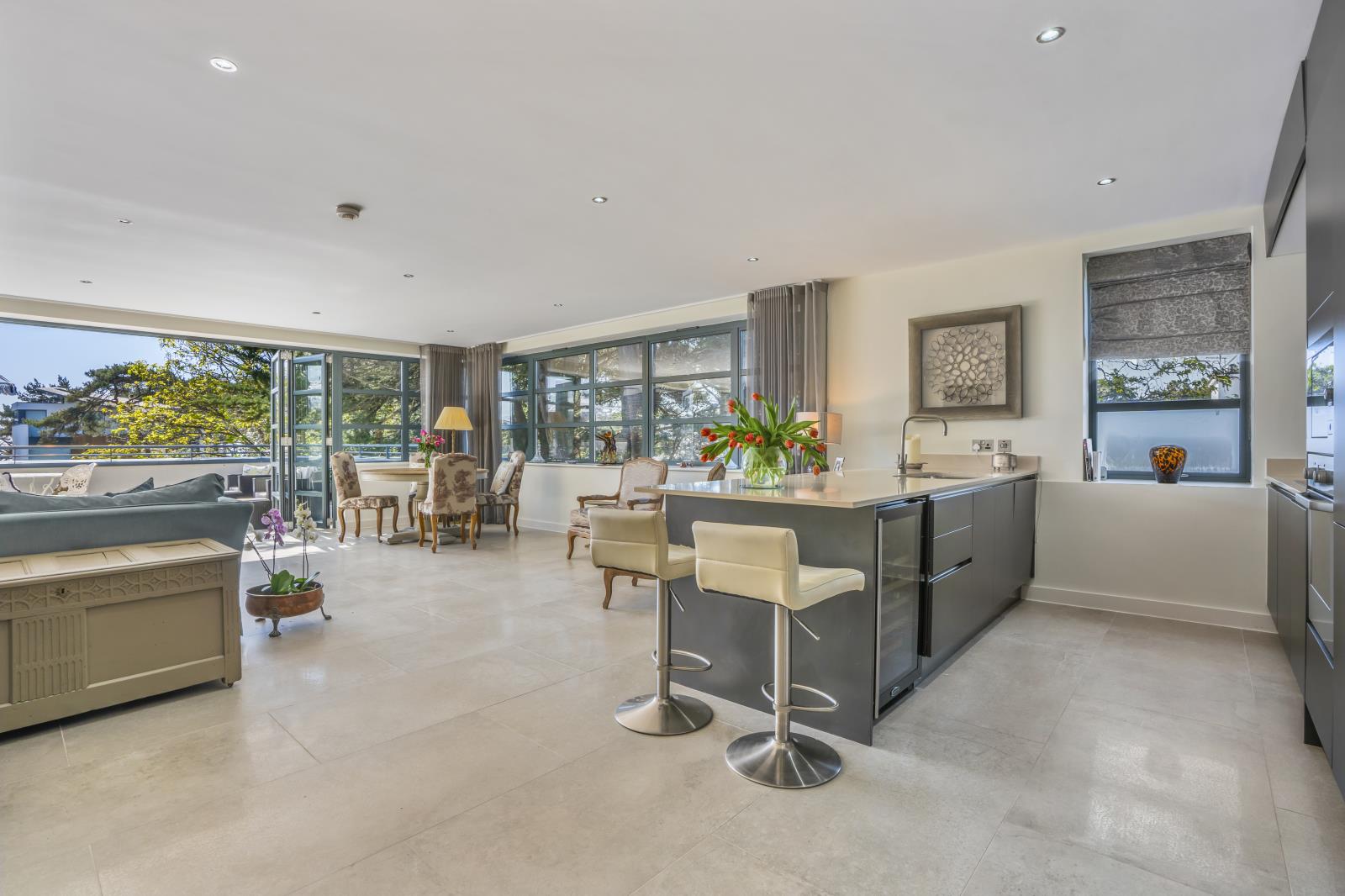 Property Image bf91206e-ebeb-454a-9dd3-b53fd7f2bd85