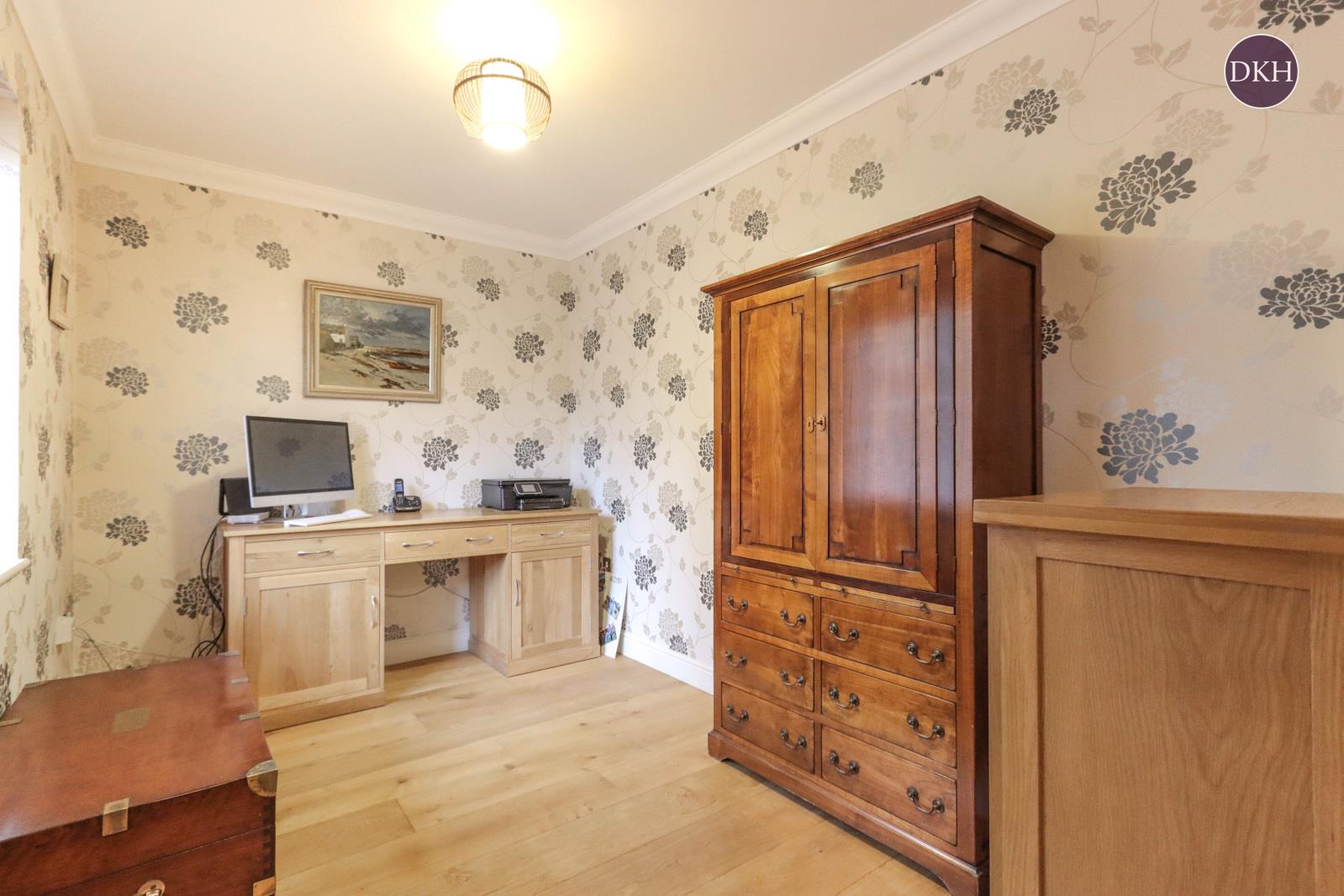 Property Image bf96f949-c07e-4350-af95-369e1e898c3b