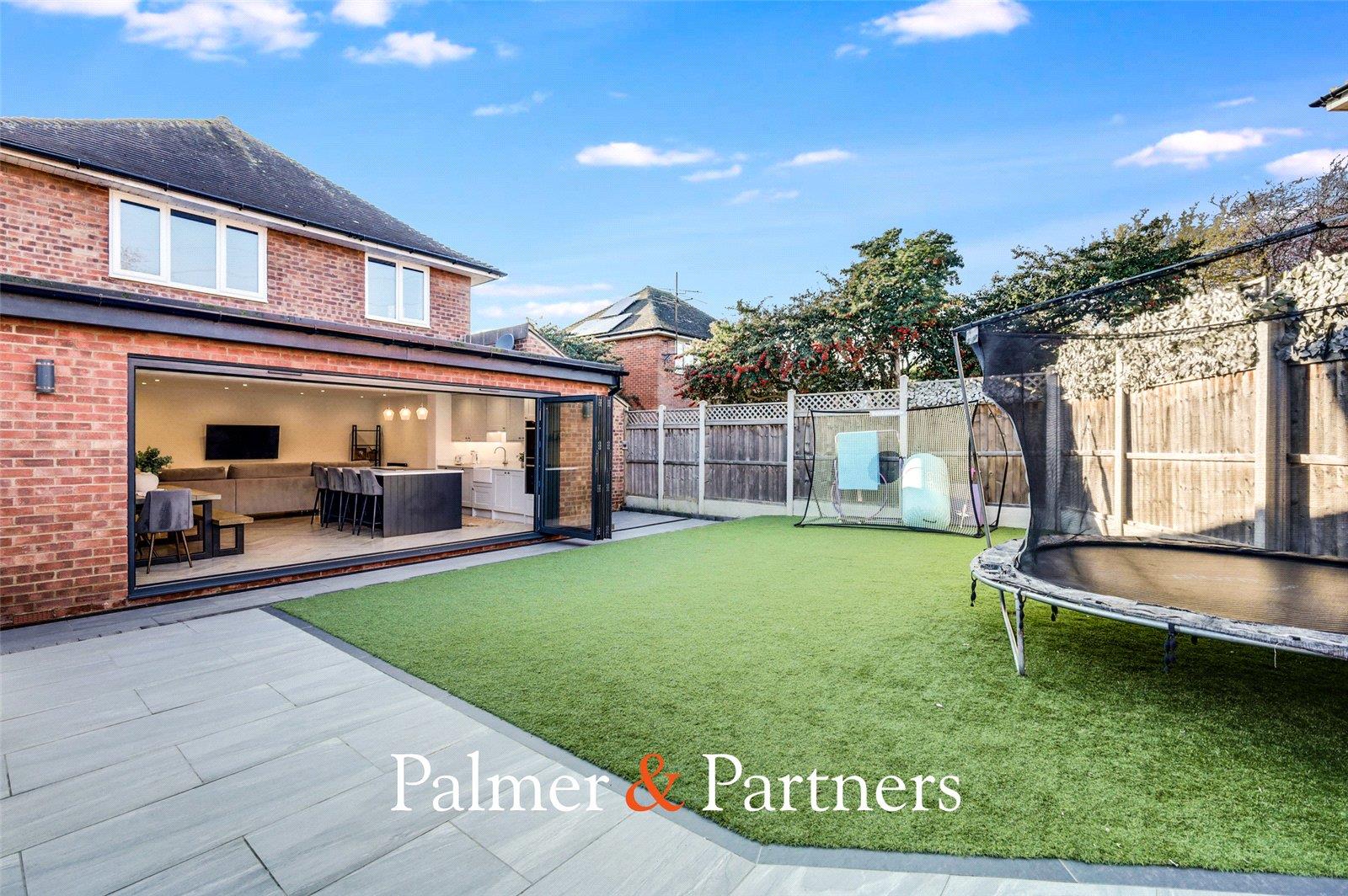 Property Image bfa0ea8f-b8ec-4e51-8394-c14abf5df00e