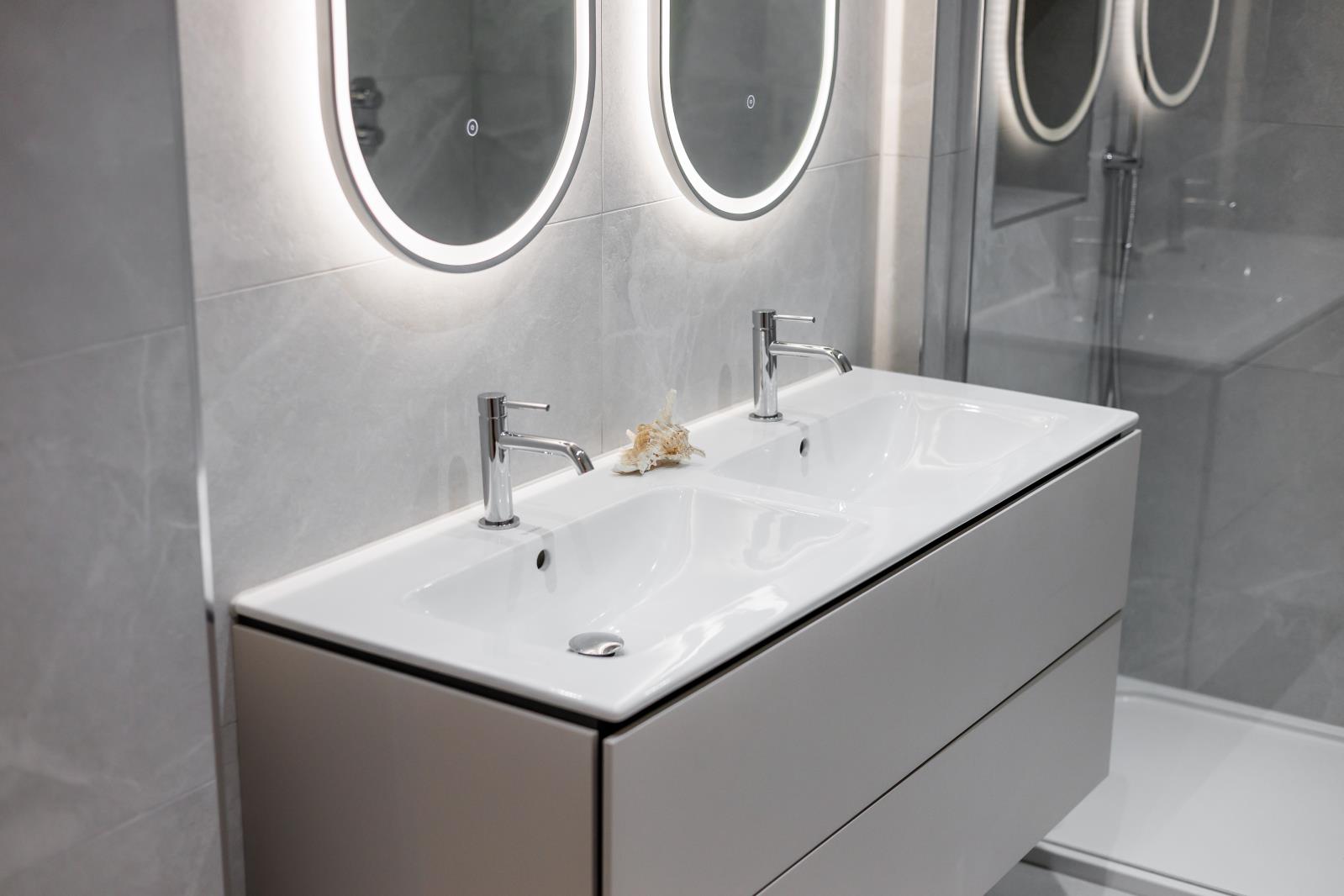 Property Image bfad0dbb-4cf6-43b8-a397-5b3eb64fe876