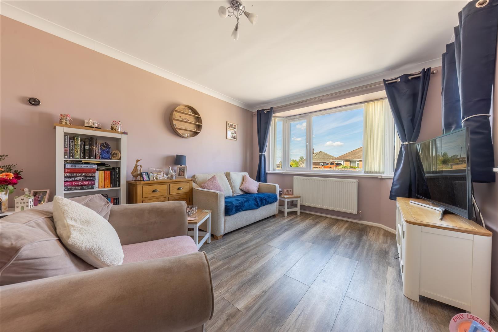 Property Image bfb6bc63-fa30-4b57-b9eb-6d8417c464b8