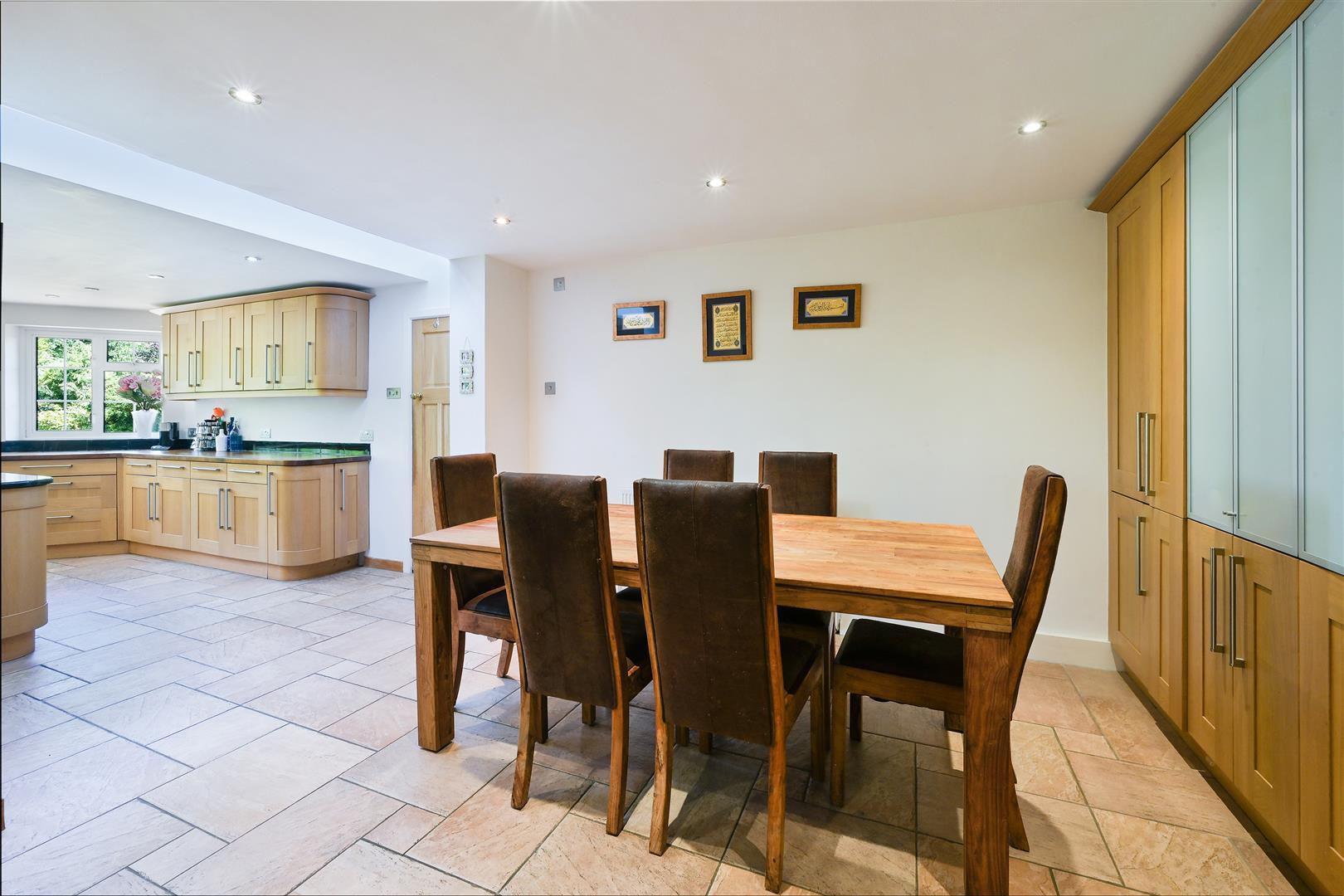 Property Image bfcc16a5-5eb8-4d1b-8492-c0bb8661922a
