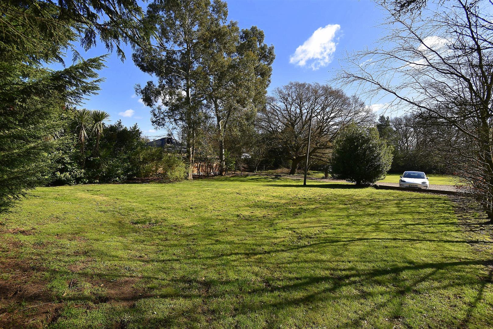 Property Image bfde5b0b-8b98-4444-ae10-9b3243f77eda