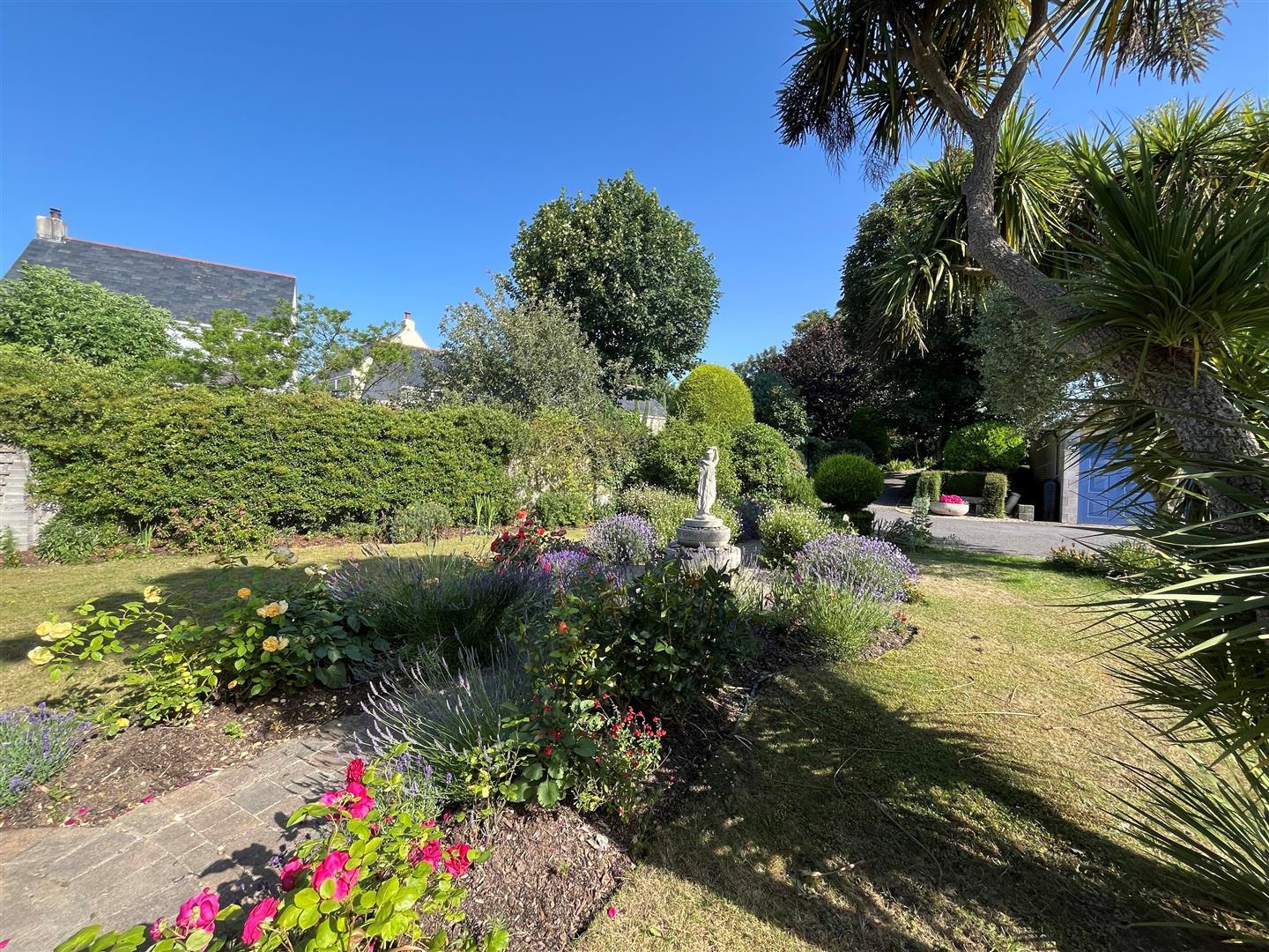 Property Image bfdf1fbf-85d9-48e8-89d4-b7dbcb53f03f