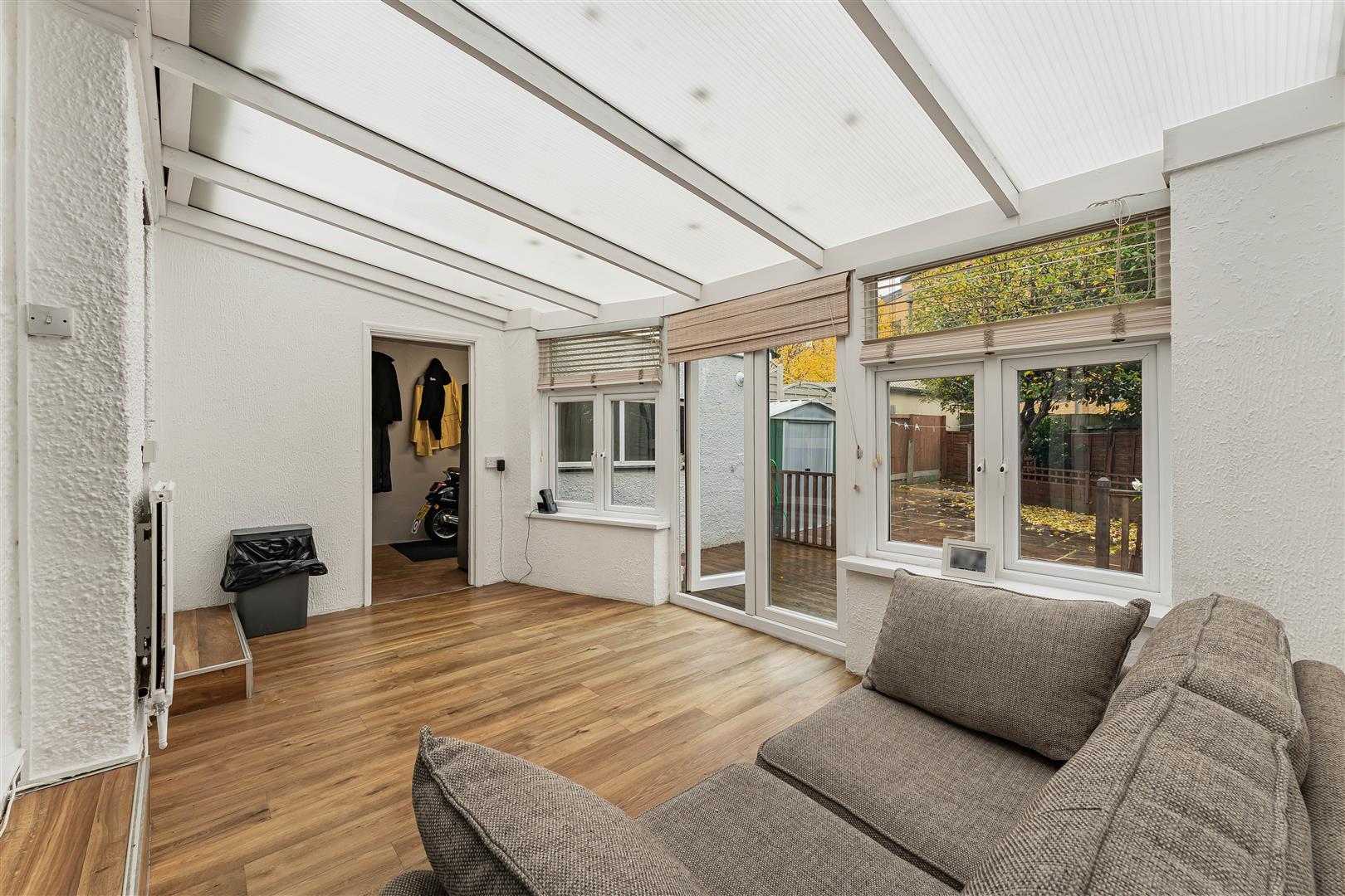 Property Image c0071589-e254-4c12-b52a-0289ea3e19c1