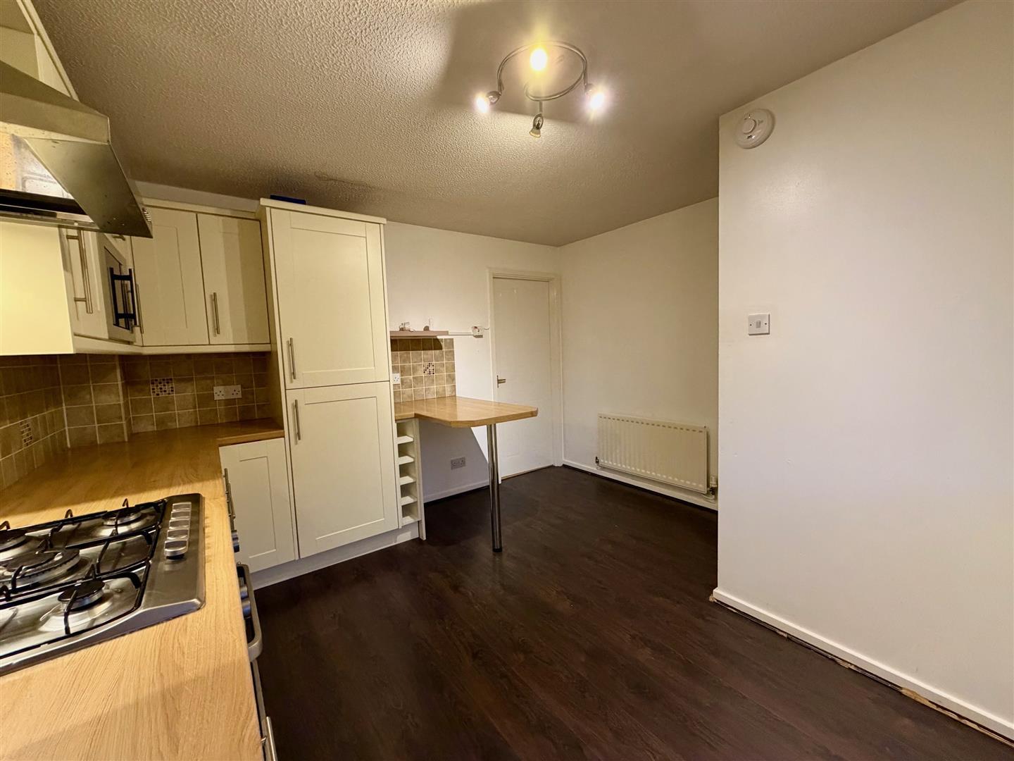 Property Image c00e4c9f-f987-4ac1-8369-21a95945b7b6