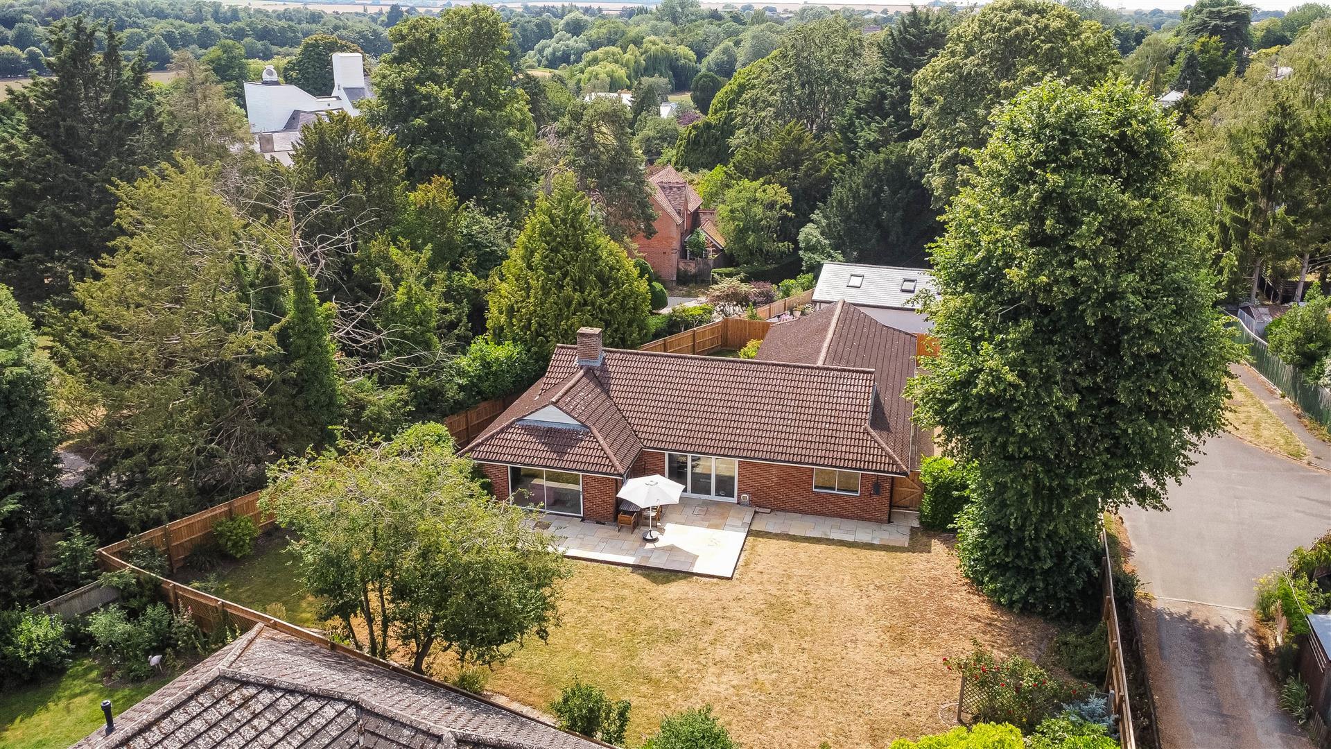 Property Image c00ffbdb-5cd6-4d15-8580-00dc1c62e4b4