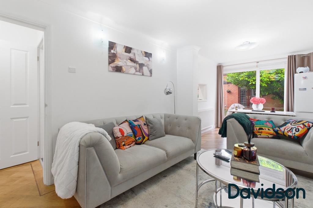 Property Image c0102f27-521e-43a8-b6f4-99dff57b6156