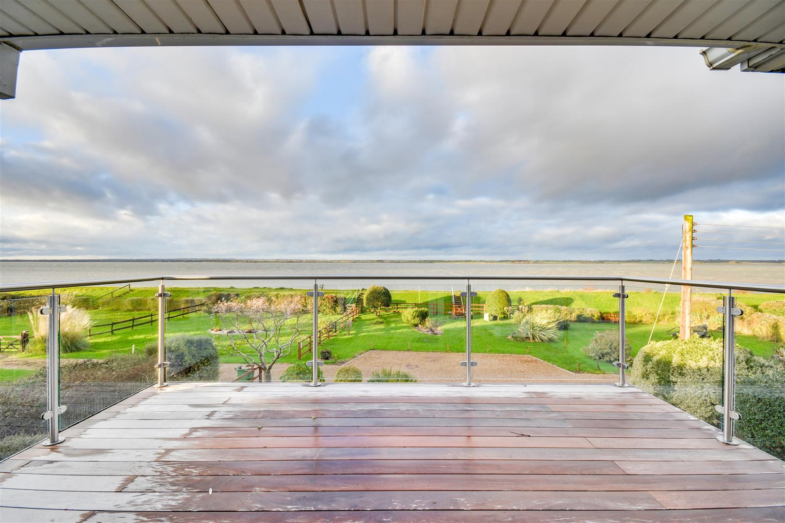 Property Image c01820e0-f64e-4934-a045-2ba0b4e4d5d7