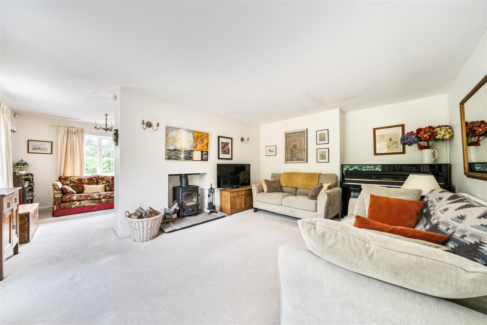 Property Image c018301f-c036-48a7-8de2-9ada5dcd421e