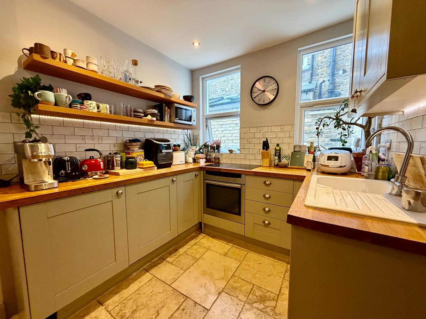Property Image c034367d-5cd2-46eb-b30c-b389b2d06865