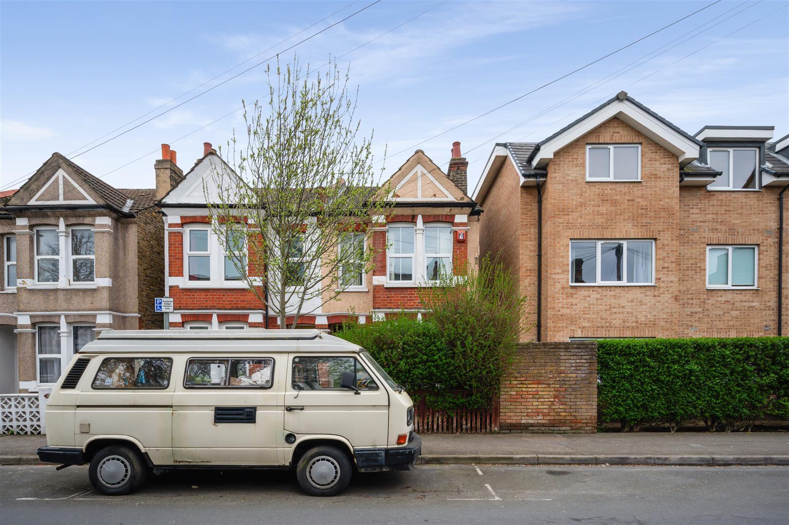 Property Image c0409638-0b36-4bc4-9242-99915b37c36c