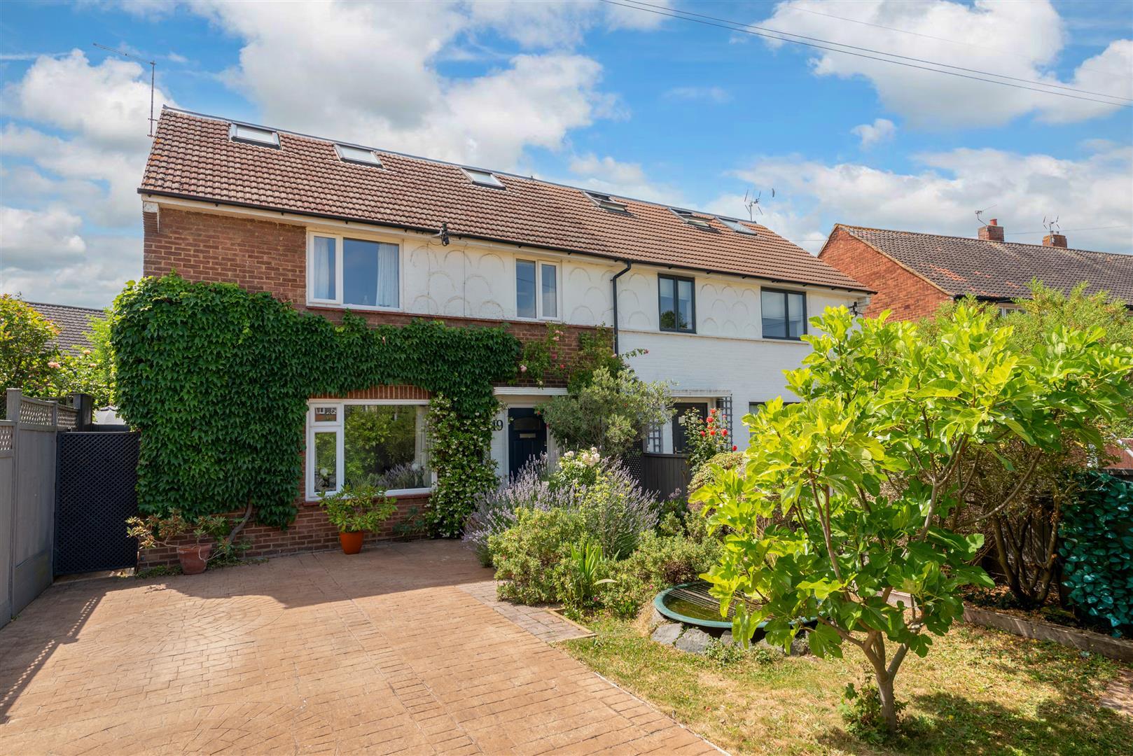 Property Image c062ff25-cc63-4600-81fe-68b307e8680f