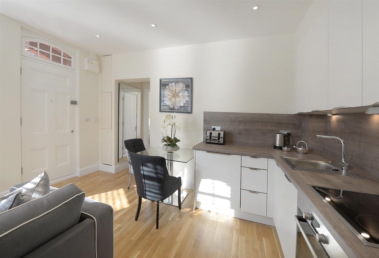 Property Image c065b165-173f-42e9-8807-283fce16669a