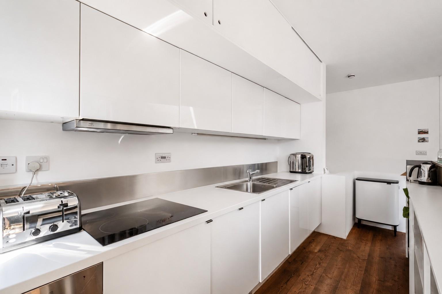 Property Image c066af34-b519-47f1-9829-5245f4c1b5ea