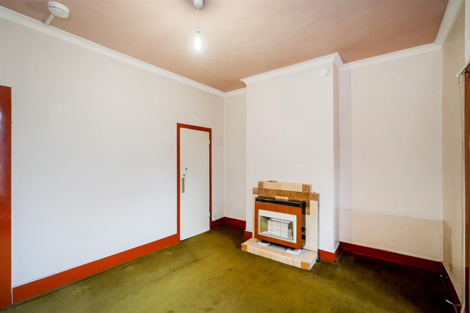 Property Image c06b30ac-866c-49fe-a325-b15326202f69