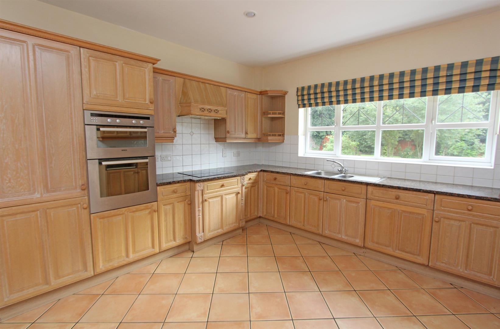 Property Image c06dcddd-707f-4460-8d41-eba88191d710