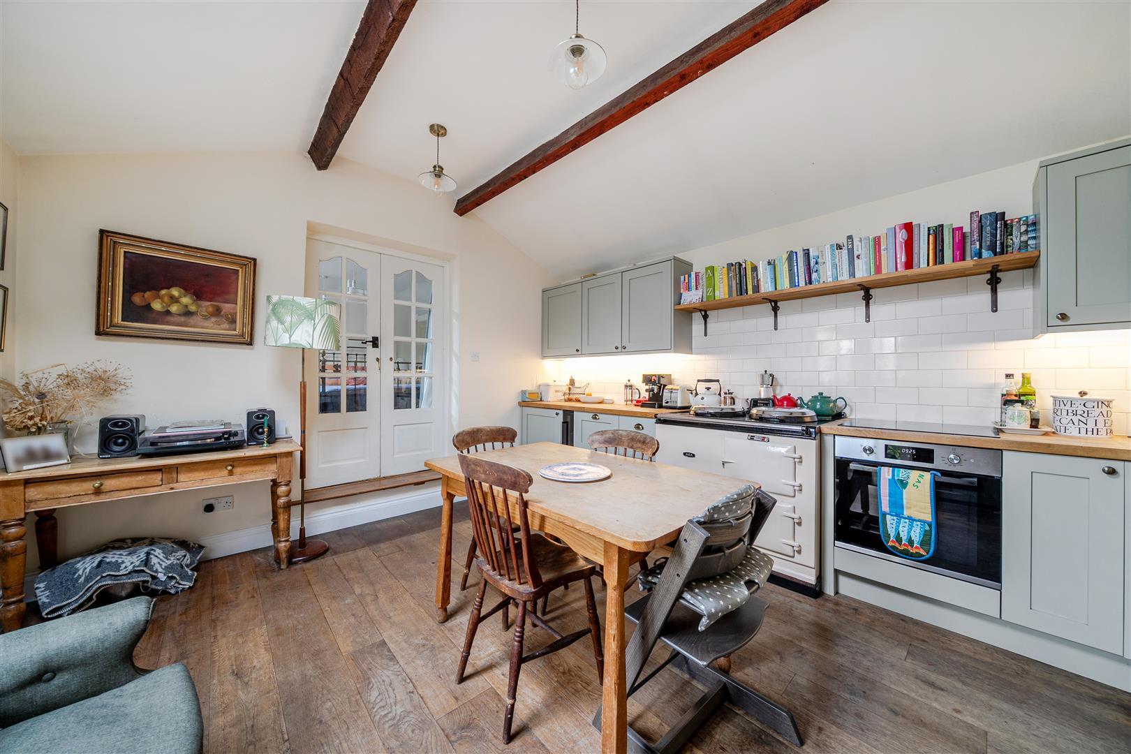 Property Image c0842ff3-3790-46e9-a634-de19467420b2