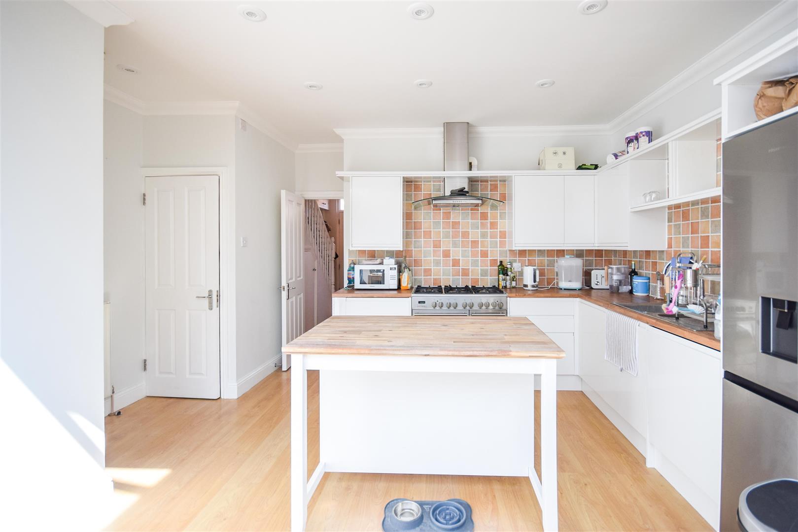 Property Image c08c5e91-5762-4e93-a513-88b26549ee2e