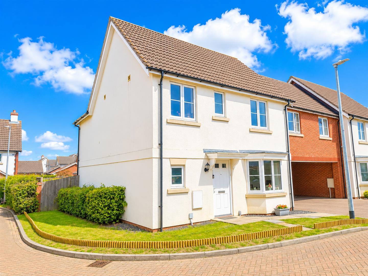 Property Image c0b035b6-5d31-4eb1-8eb6-ebba3b3b3b3d