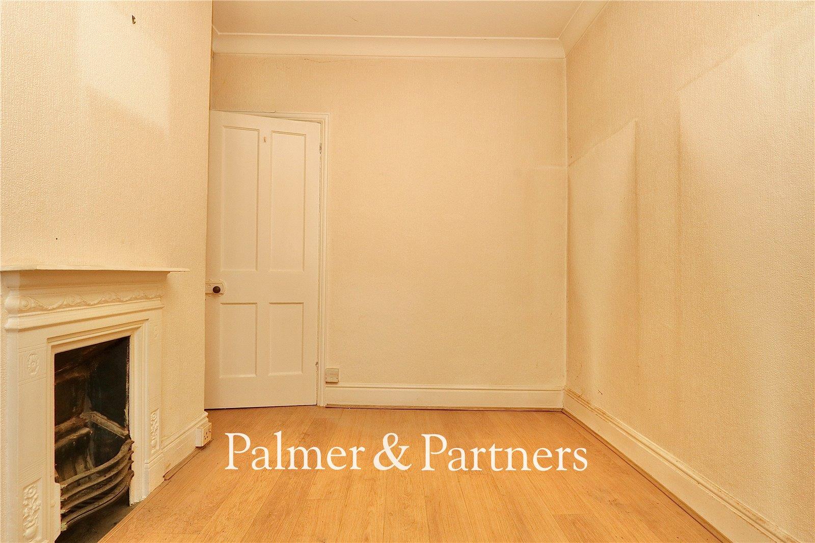 Property Image c0b9fa02-7056-42e7-b923-36d2bac23814