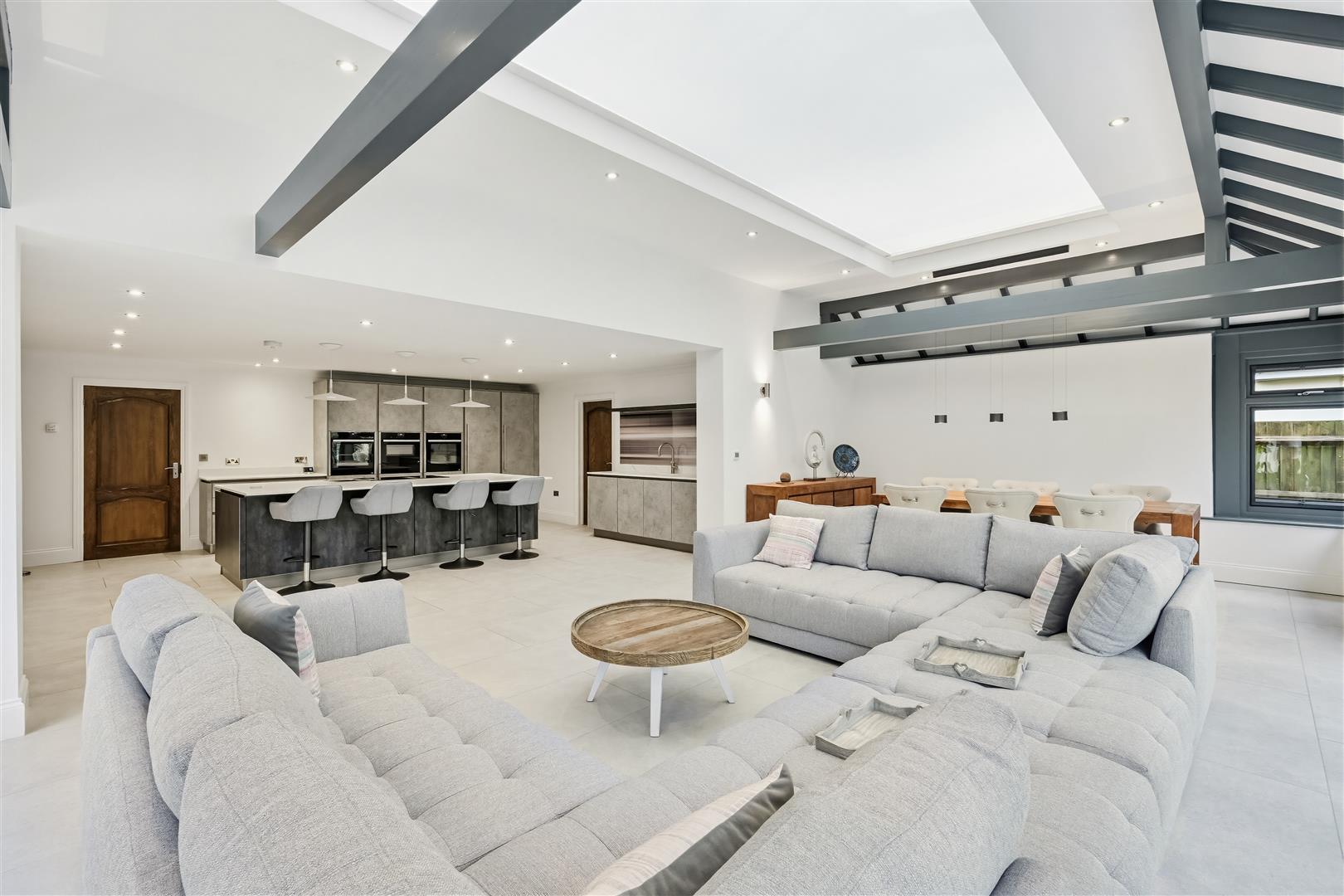 Property Image c0bfb437-d364-4207-baa8-c464edb5fcf4