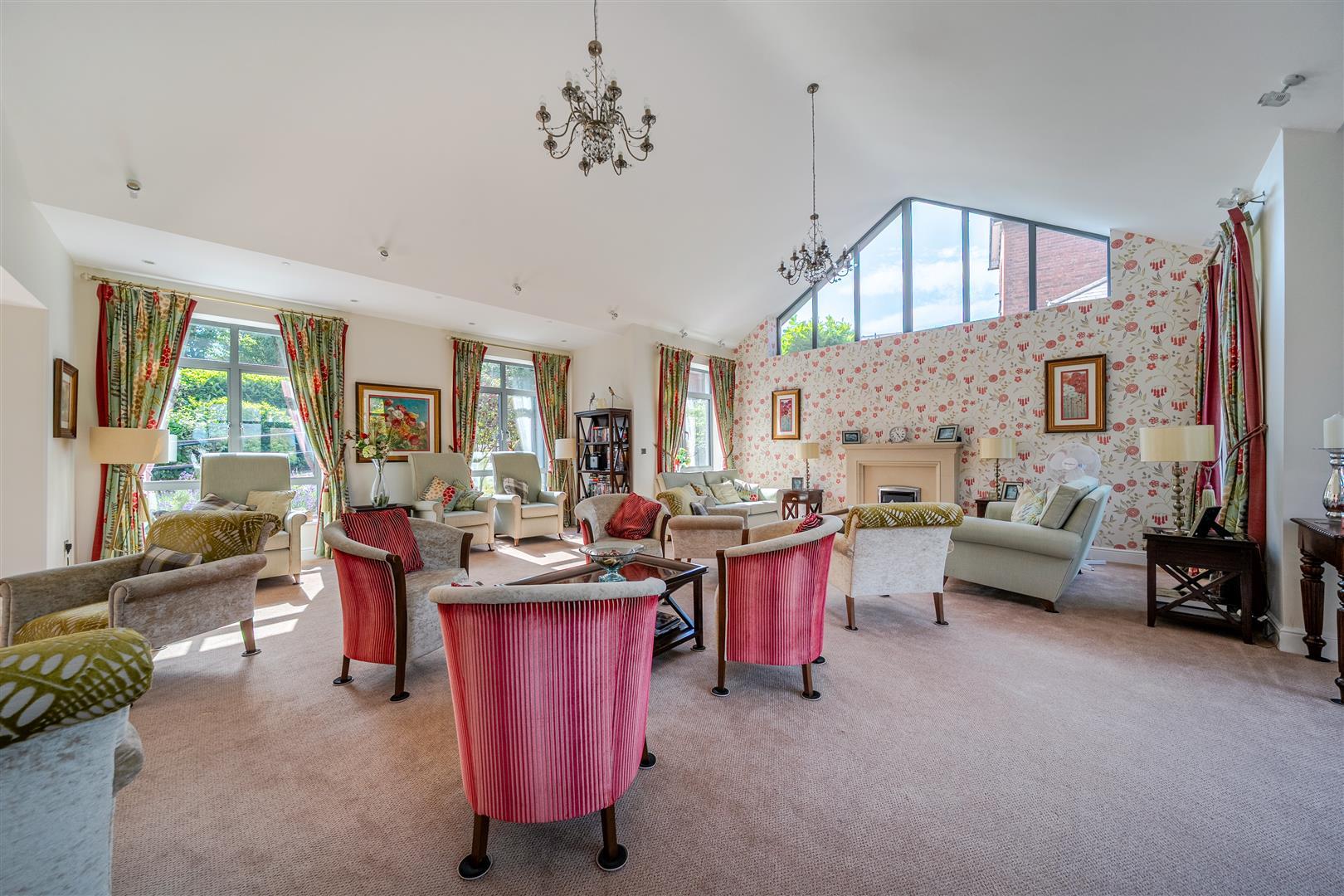 Property Image c0cb9e1d-54e2-4f12-b3b0-b5f3e79e1683