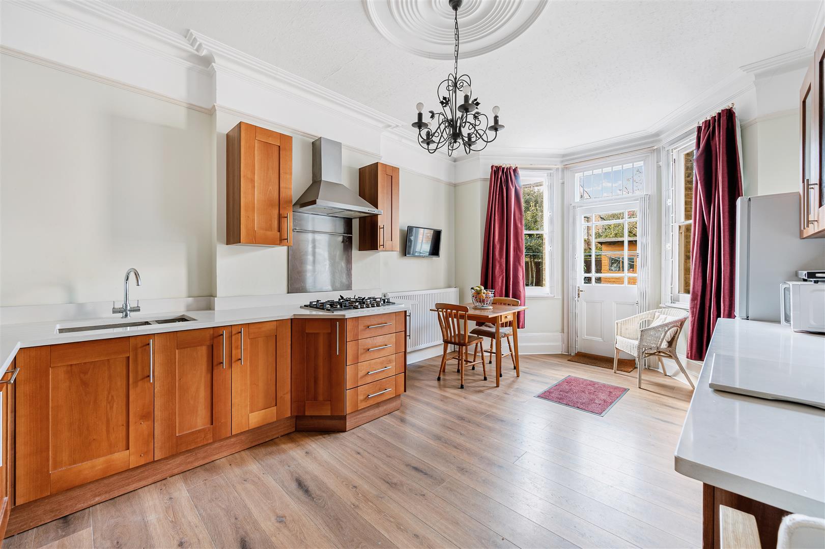 Property Image c0d593ad-7530-416f-a8a6-ea5c75e9d871
