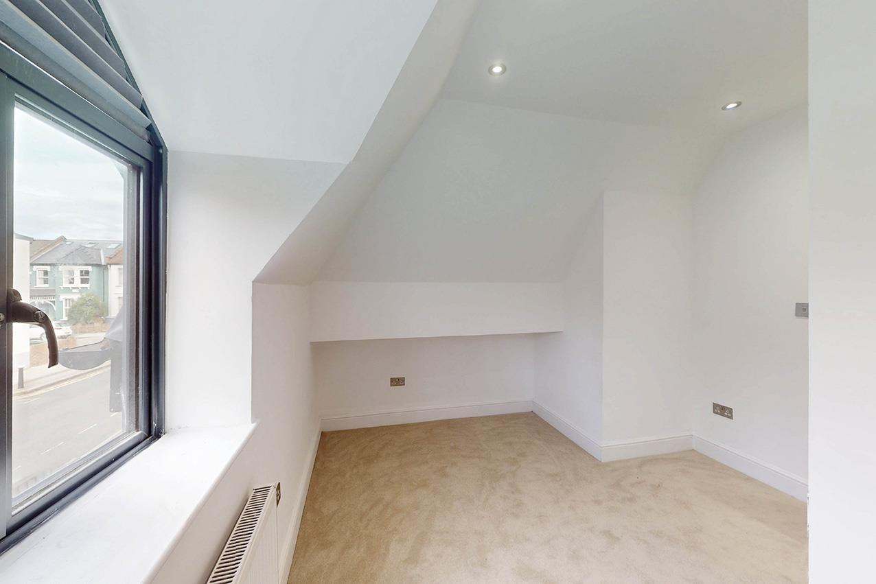 Property Image c0e74109-db00-4cfc-b7aa-80e1b6bb3ccf