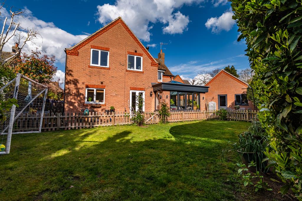 Property Image c0e84b06-2438-4785-b347-d45661981ecc