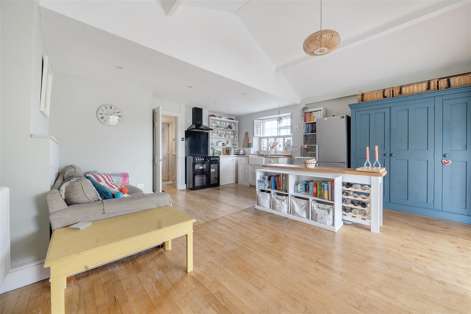 Property Image c0e87fd8-ae0d-44cb-83f9-cfbb0d771ef2
