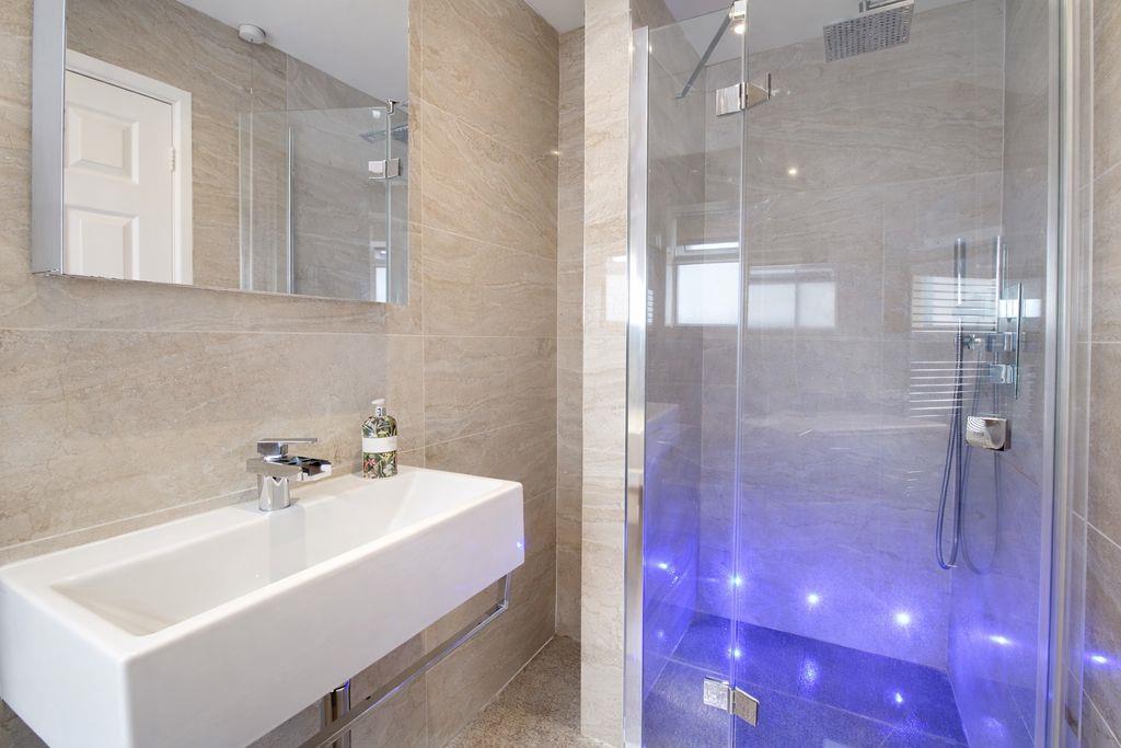 Property Image c0f39287-80d3-483e-bb41-cb4554a9806b