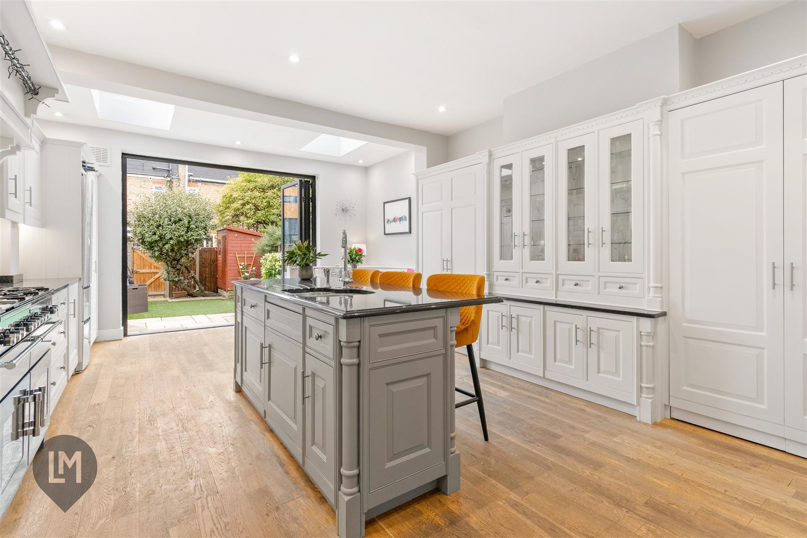 Property Image c0f76420-bf54-4007-9a63-3801631ff998