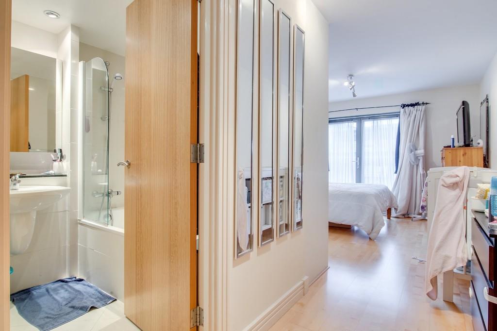 Property Image c1006857-1259-4ae9-8460-ffb6e6d12208