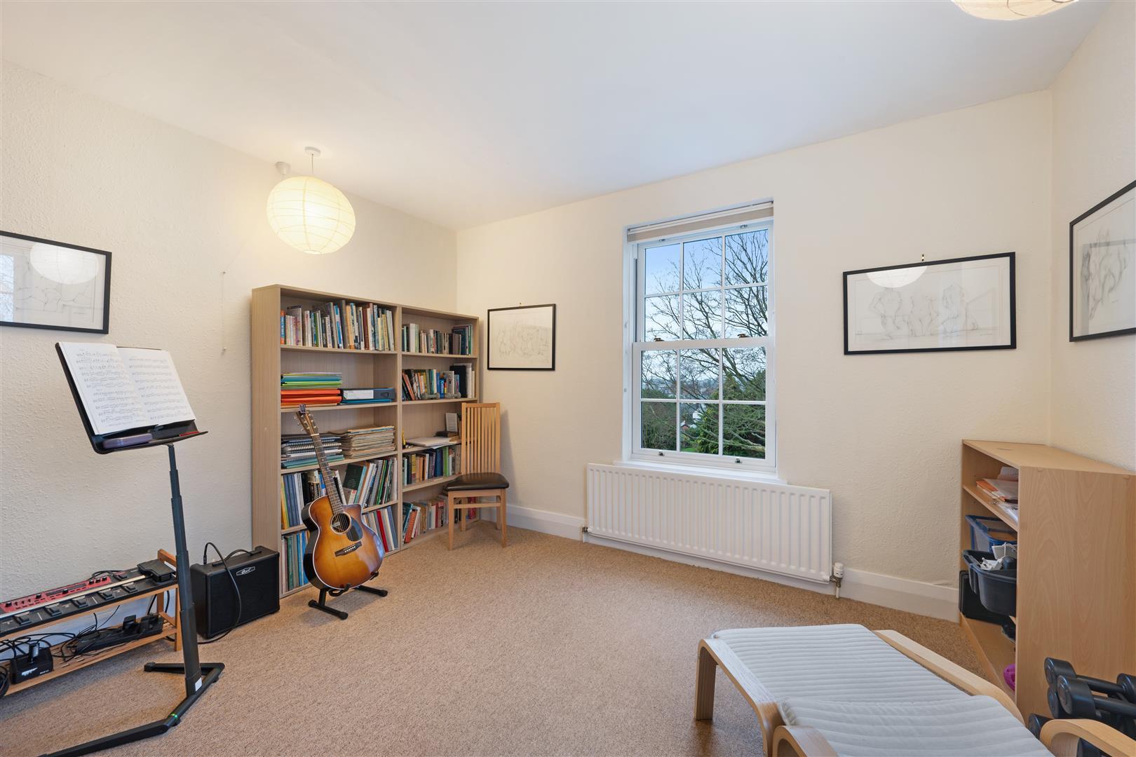 Property Image c12659d9-5bfb-4e08-b1ca-86da11b9a7a5