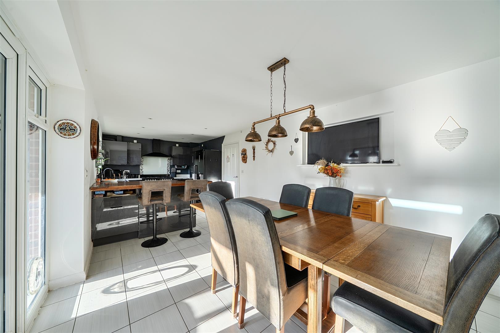 Property Image c126c1e2-18cf-42b0-be13-5fd3c848b41a