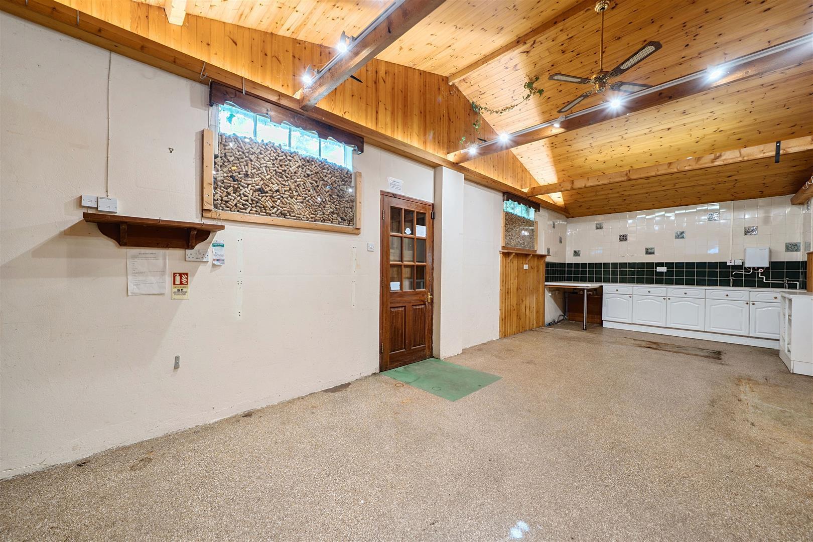 Property Image c12ab11c-f3fd-49ec-ab58-3e88b3816e85