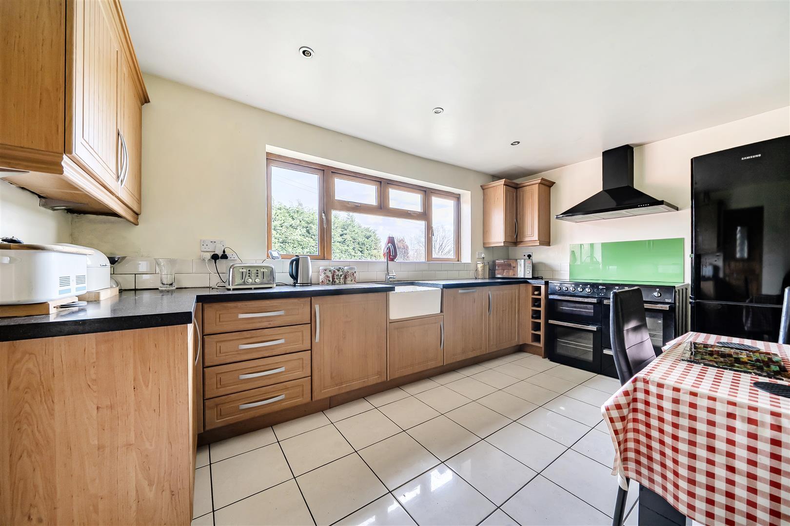 Property Image c12c491a-282f-4554-9b21-562c69c76c3e