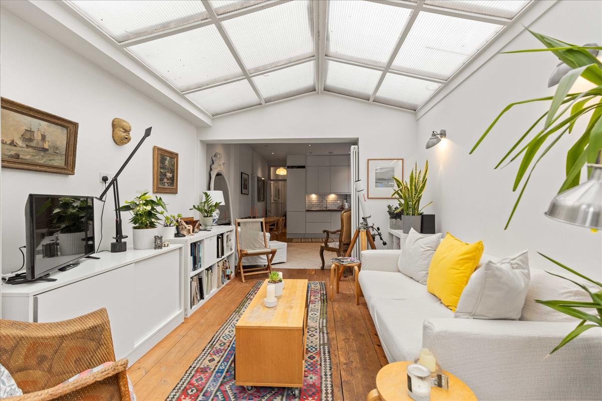 Property Image c13052de-e0f4-485c-8059-4ac08398e339