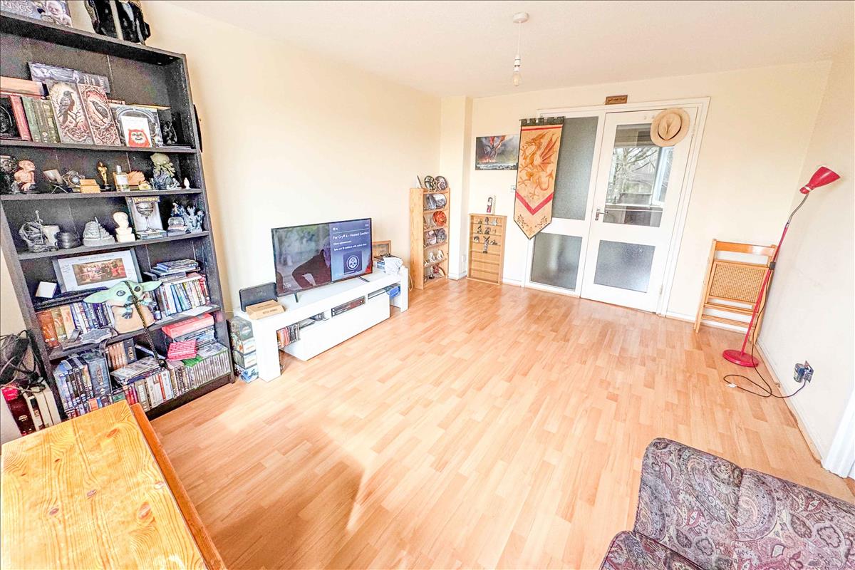 Property Image c14c5889-9288-4ec9-bd94-a34e4e10a26c