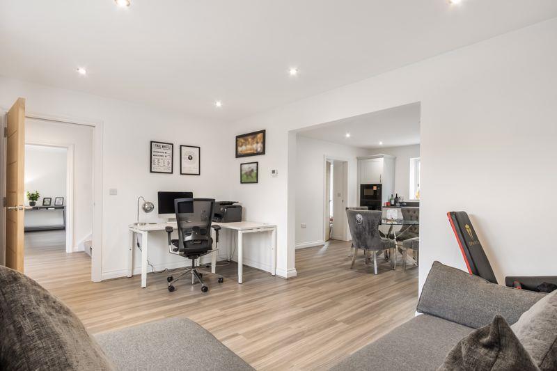 Property Image c14d8876-b2c3-4717-b8cd-b5610f43ad52