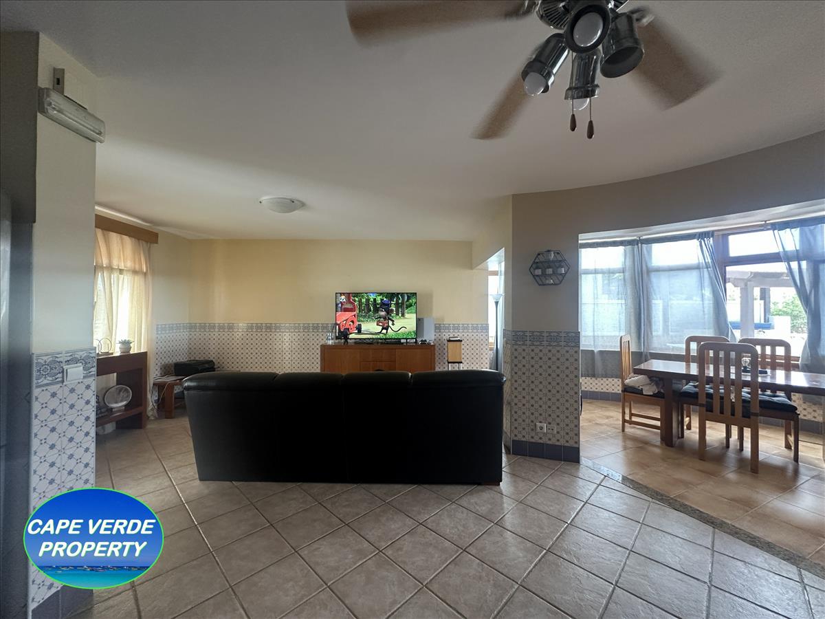 Property Image c1571576-4a9e-41ef-8746-573080985145