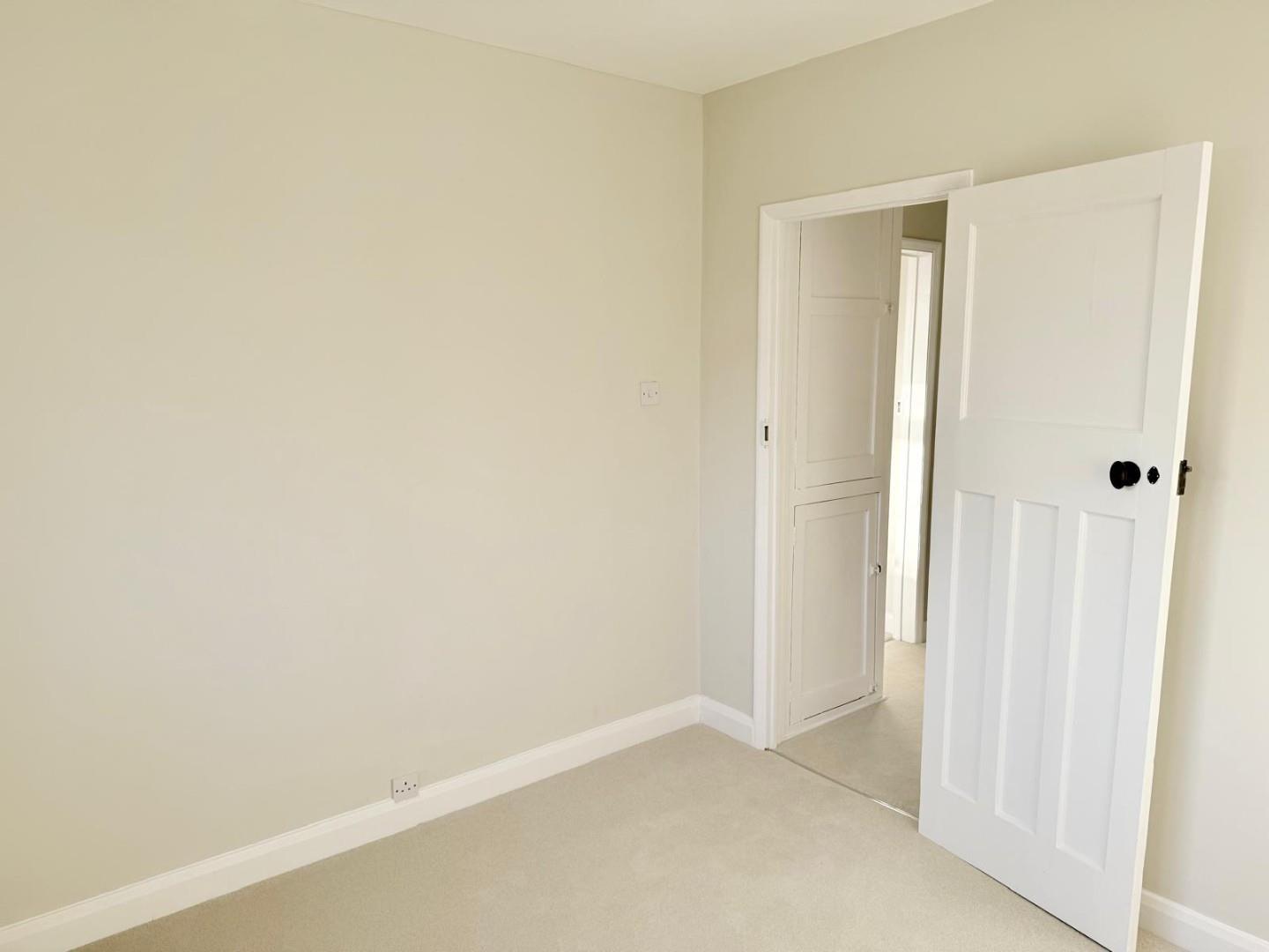 Property Image c16e9668-c2e2-41cf-8eda-b303c4c04bf7