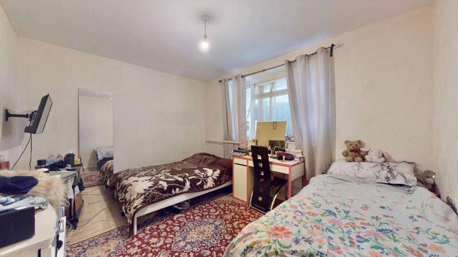 Property Image c1771dee-559d-46f5-8972-1e5e920a9343
