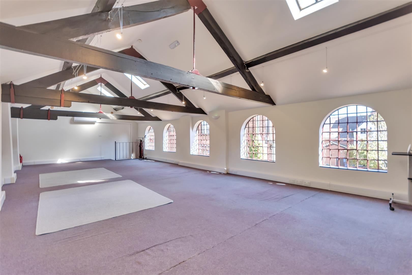 Property Image c177ece7-5adc-41f2-b049-873322c09d3c