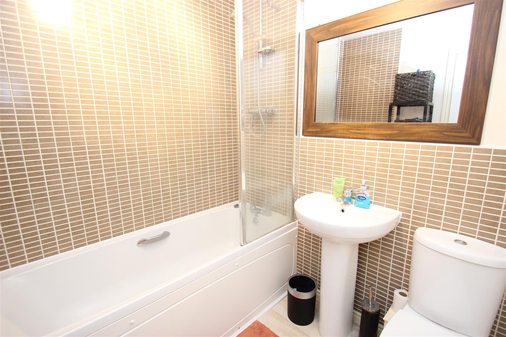 Property Image c17b928c-562e-46d0-8c17-b742accc66d9