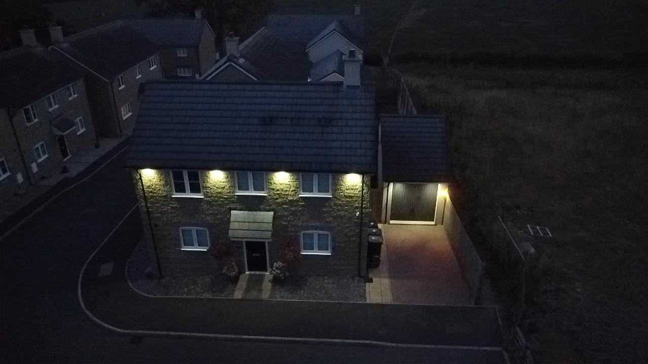 Property Image c17c429b-2d0d-464d-b935-4313a73cc44f